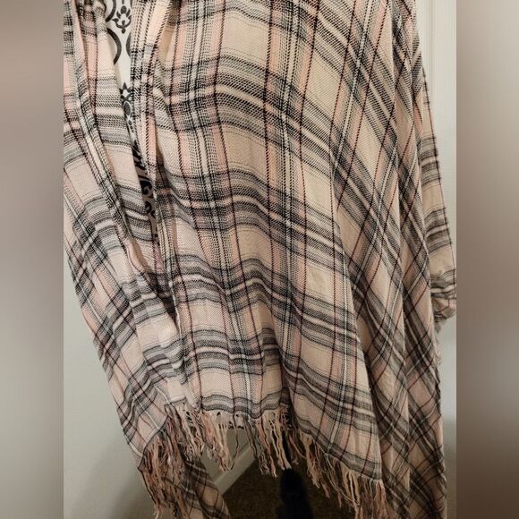Dreamers Pink plaid open front cardigan with tab sleeves - Picture 4 of 7